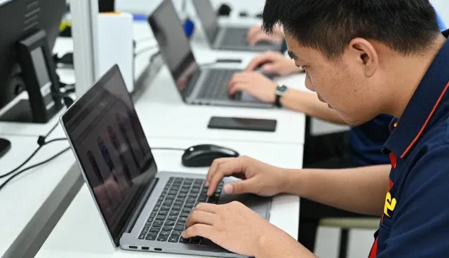 深圳市奥庆德五金交电化工有限公司介绍专业来料加工能力